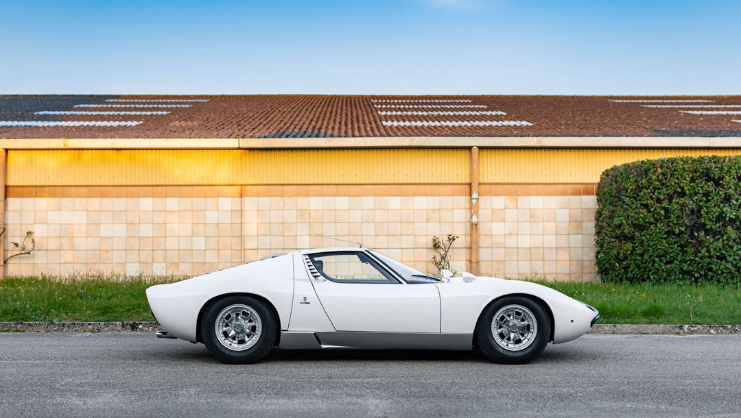 3 Guide to buying a Ferrari