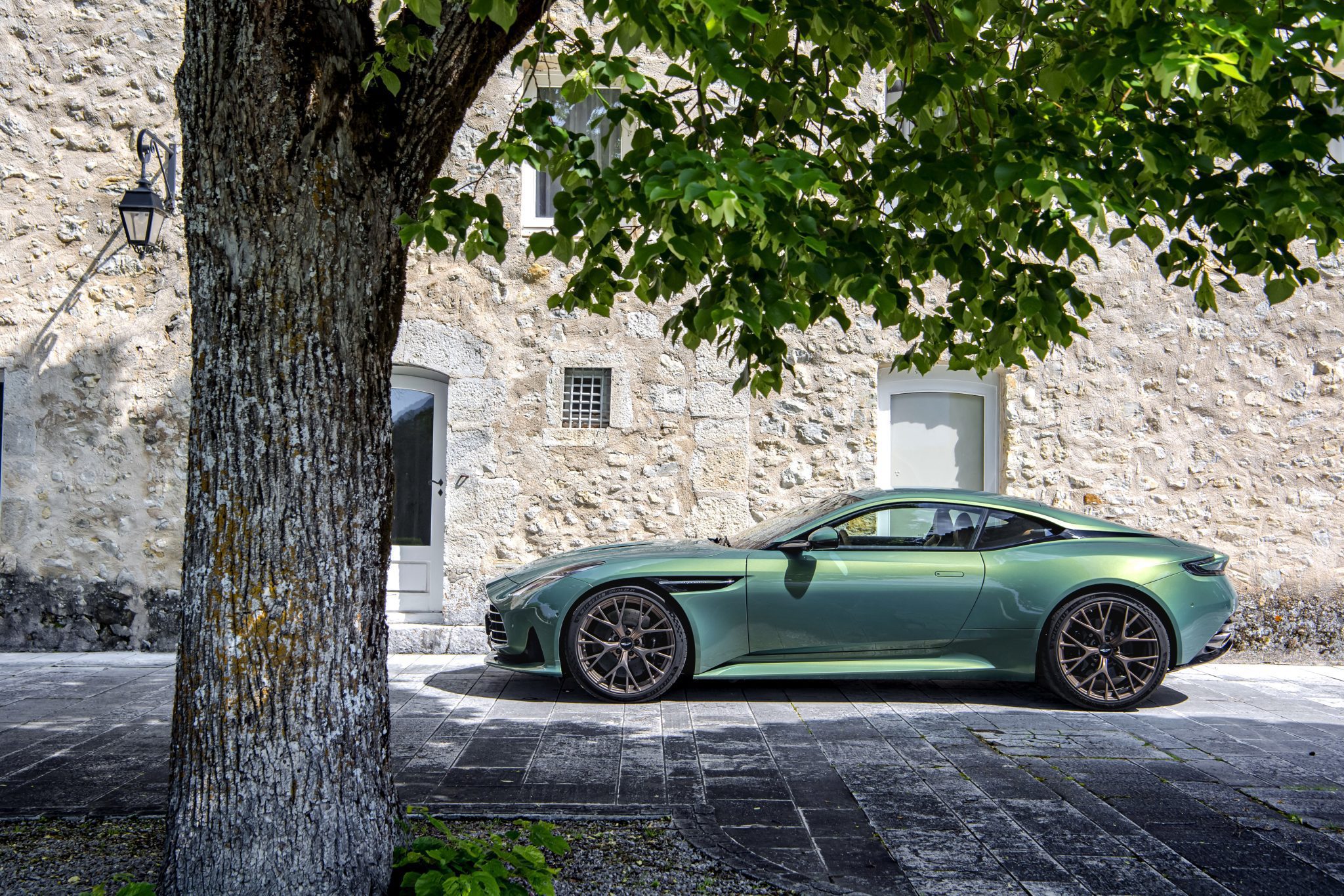Aston Martin Db12 Green 0011 Aston Martin Db12 Green 0011
