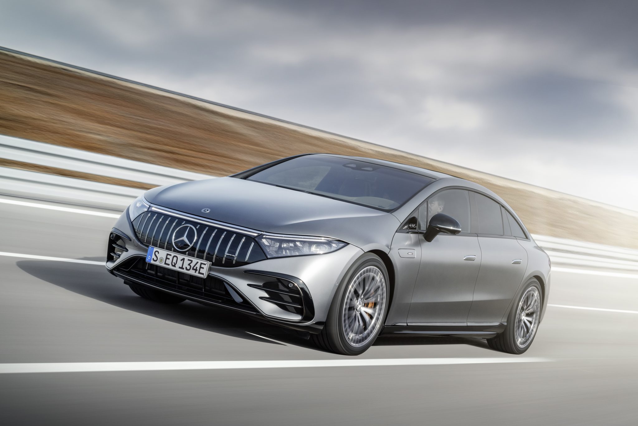 Mercedes-AMG EQS 53 4MATIC+, 2021</p>
<p>Mercedes-AMG EQS 53 4MATIC+, 2021 Guide to buying a Ferrari