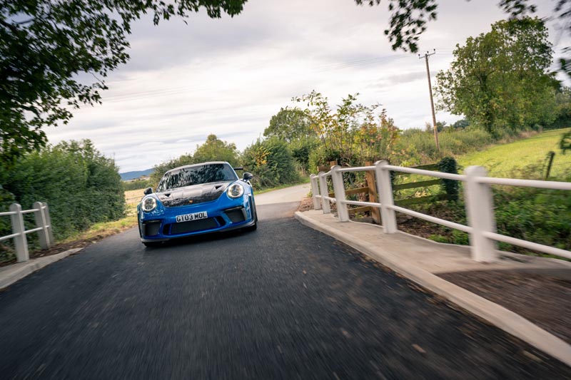 Molly & Rob GT3RS-66 #FundYourPassion