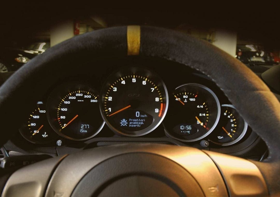 porsche-dash Guide to buying a Porsche